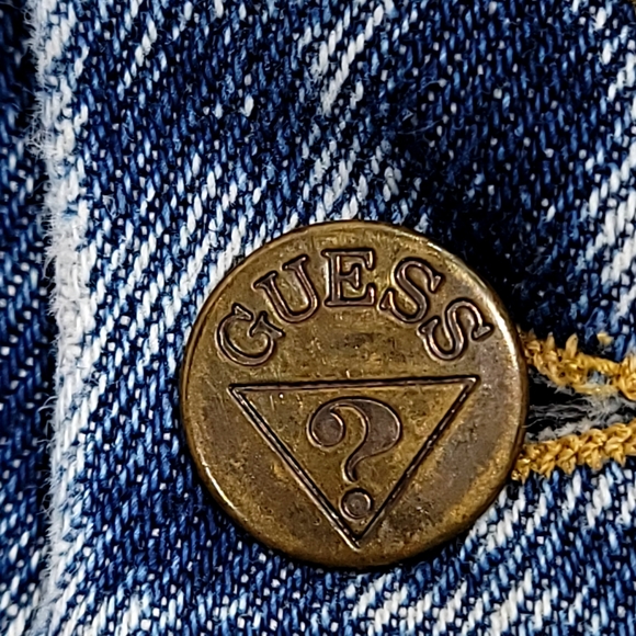Guess Vintage 80s Acid-Washed Trucker Jacket/ Guess Striped Crewneck Men' Medium - Picture 6 of 16